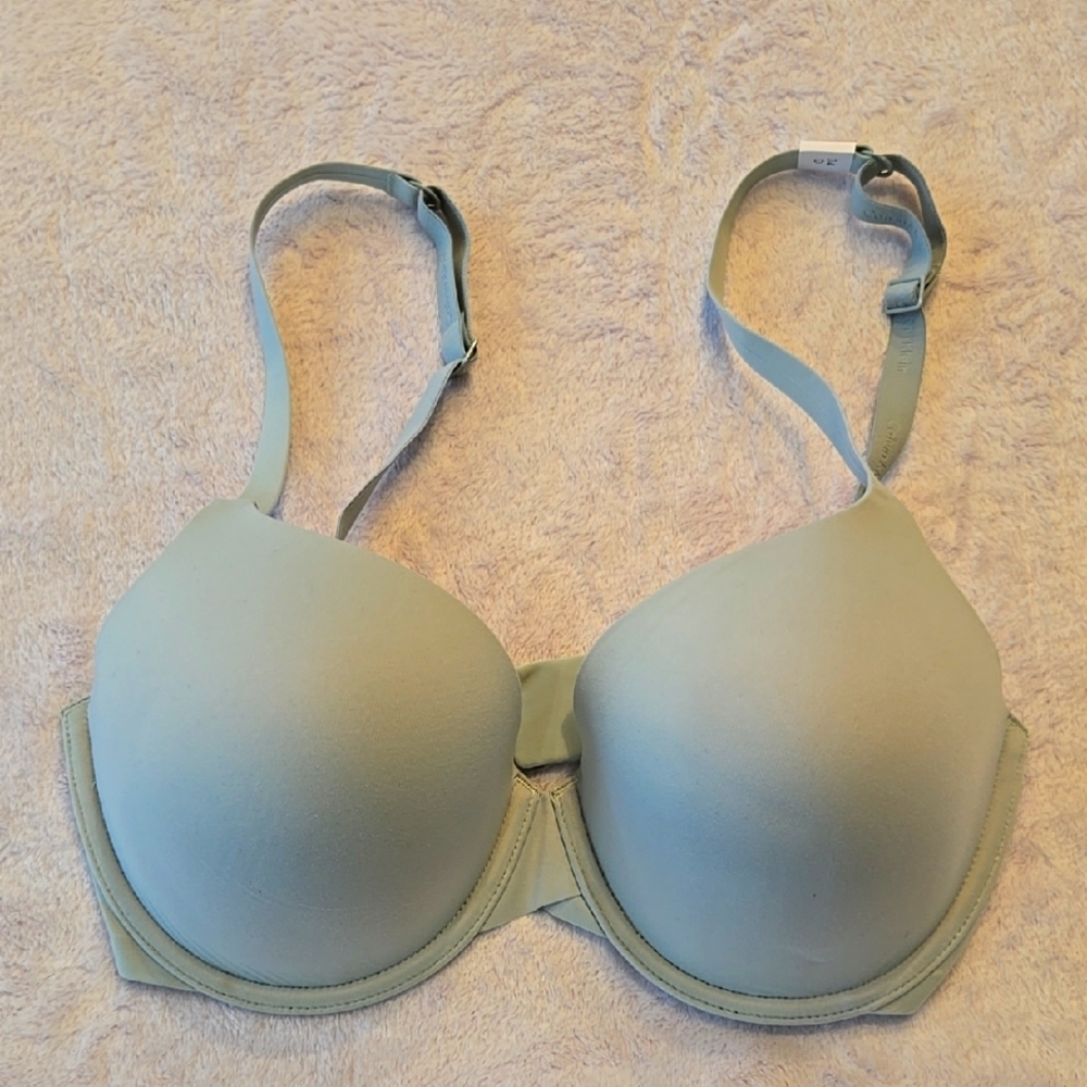 Calvin Klein Green Full-Coverage Bra with Molded Cups